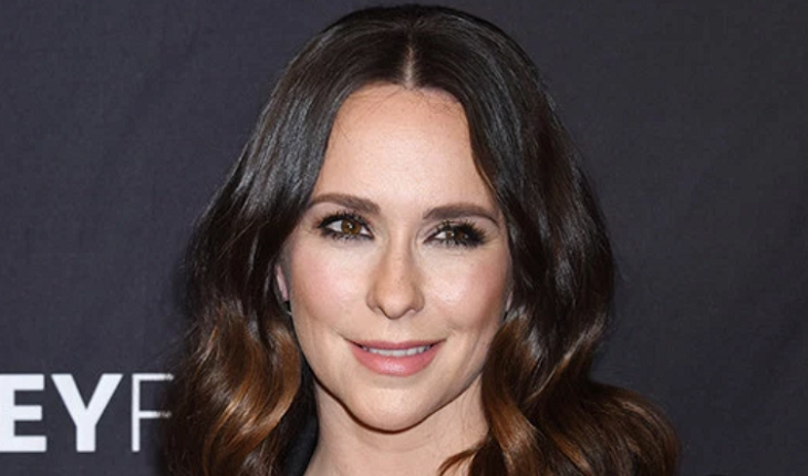 Jennifer-Love-Hewitt