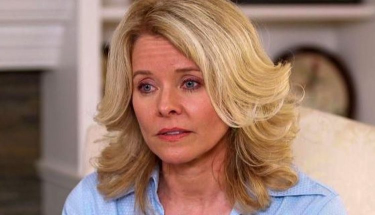 et_KristinaWagner_030316_hulu_ren640
