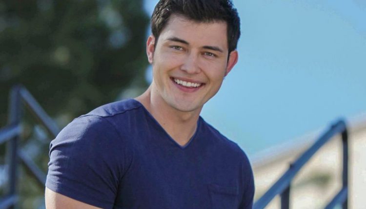 Christopher-Sean-e1528912477574-2