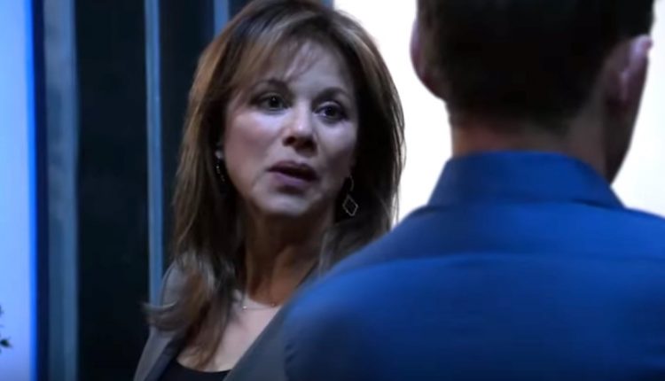 General Hospital – Valentin Cassadine (James Patrick Stuart), Alexis Davis (Nancy Lee Grahn) (1200 x 652)