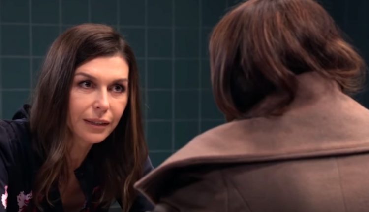 General Hospital – Alexis Davis (Nancy Lee Grahn) Liesl Obrecht (Kathleen Gati) (1200 x 589)