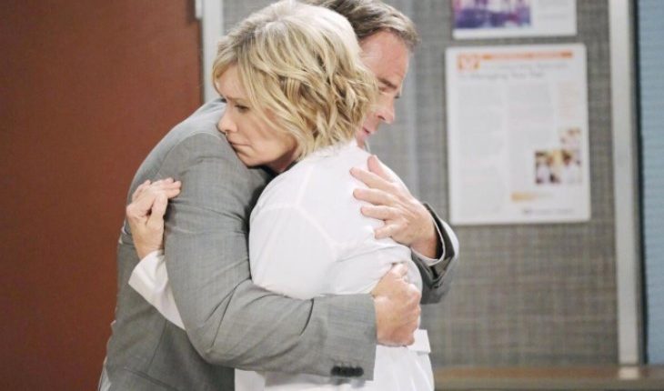 Days of Our Lives – Steve Johnson (Stephen Nichols) Dr. Kayla Brady (Mary Beth Evans) (730 x 498)