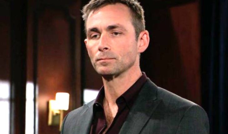 General Hospital – Valentin Cassadine (James Patrick Stuart) (730 x 464)