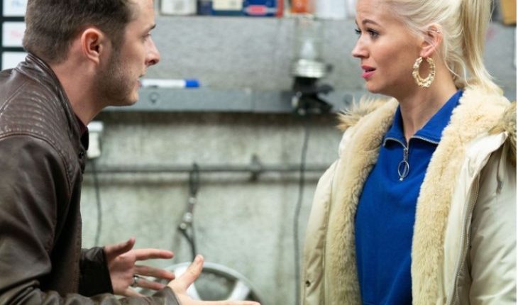 EastEnders – Lola Pearce (Danielle Harold) Ben Mitchell (Max Bowden) (730 x 610)
