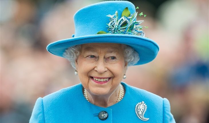 The Queen (730 x 485)