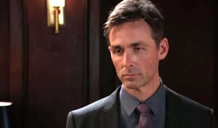 General Hospital – Patrick Stuart (Valentin Cassadine)