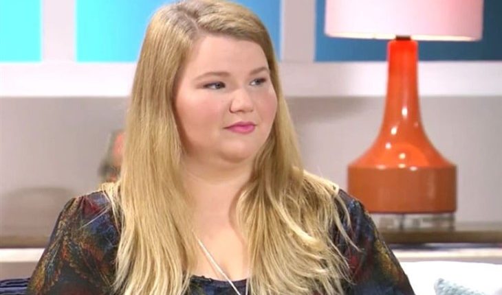 TLC’- 90 Day Fiancé – Nicole Nafziger (730 x 460)
