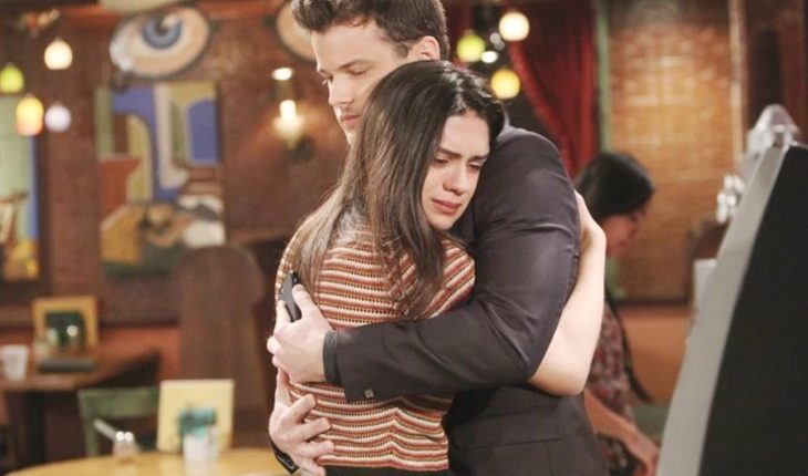 The Young And The Restless Spoilers – Lola Rosales (Sasha Calle) Kyle Abbott (Michael Mealor)