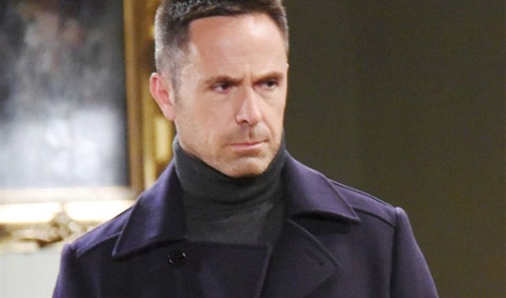 General Hospital – Julian Jerome (William DeVry)