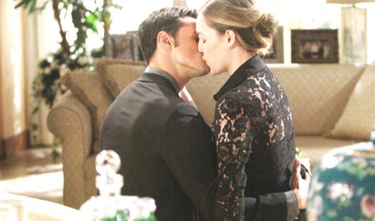 The Bold And The Beautiful – Hope Logan (Annika Noelle) Thomas Forrester (Matthew Atkinson) (730 x 493) (730 x 525)
