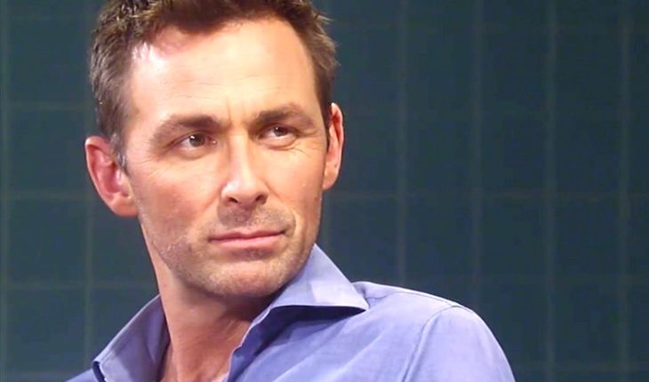 General Hospital – Valentin Cassadine (James Patrick Stuart)