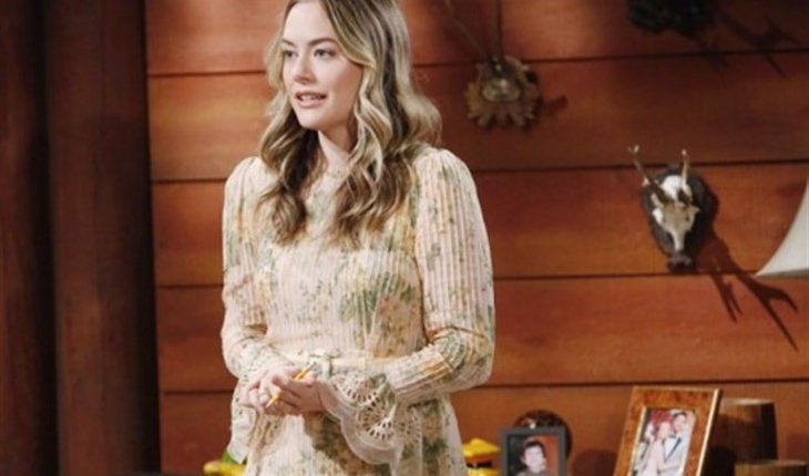 The Bold And The Beautiful – Hope Logan (Annika Noelle)