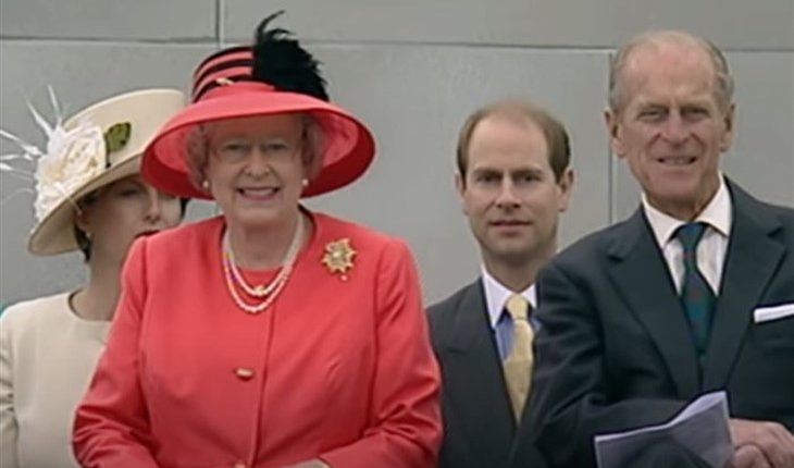 The Royal Family (730 x 492)