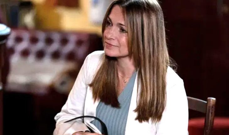 Eastenders – Katy Lewis (Simone Lahbib
