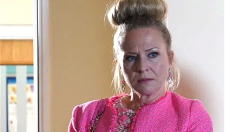 Eastenders -Linda Carter (Kellie Bright)