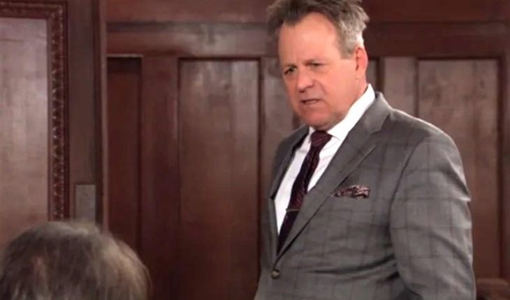 General Hospital – Scott Baldwin (Kin Shriner) Kevin Collins (Jon Lindstrom)