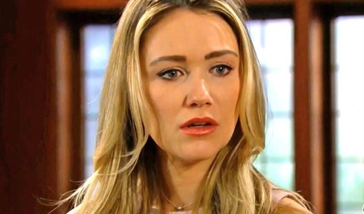The Bold And The Beautiful – Flo Fulton (Katrina Bowden)