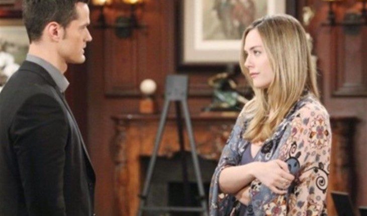 The Bold And The Beautiful -Thomas Forrester (Matthew Atkinson) Hope Logan (Annika Noelle)