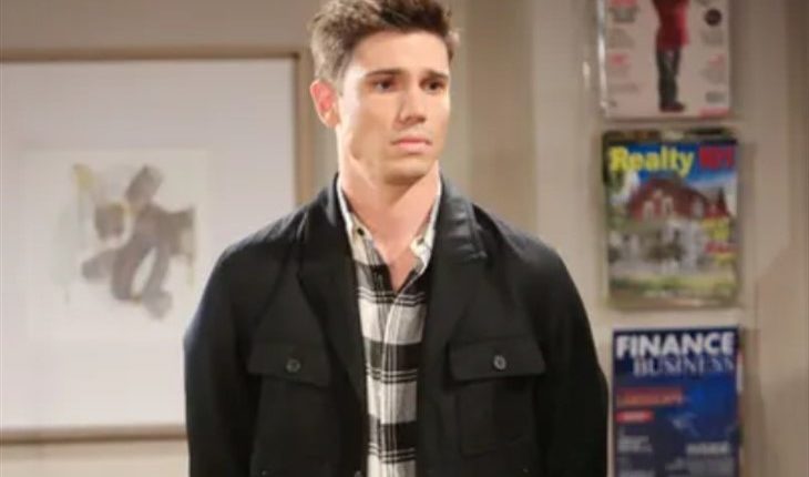 The Bold And The Beautiful – Dr. John “Finn” Finnegan (Tanner Novlan)