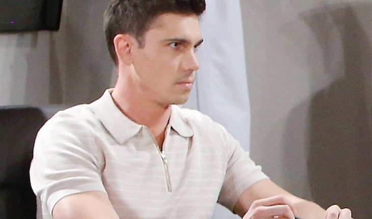 The Bold And The Beautiful – John “Finn” Finnegan (Tanner Novlan)