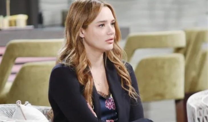 The Young And The Restless – Summer Newman (Hunter King)