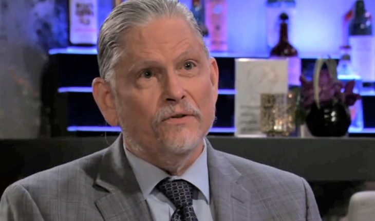 General Hospital – Cyrus Renault (Jeff Kober)