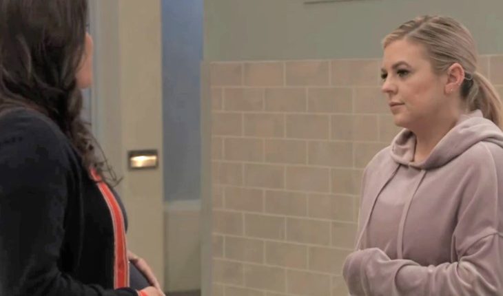 General Hospital Maxie (Kirsten Storms), Brook Lynn (Amanda Setton)
