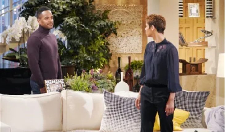 The Young And The Restless -Elena Dawson (Brytni Sarpy)