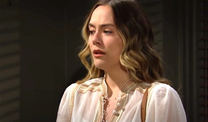 The Bold And The Beautiful – Hope Spencer (Annika Noelle)