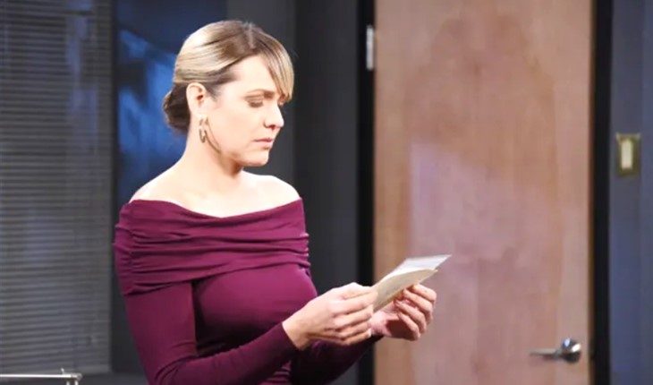 Days Of Our Lives – Nicole Brady (Arianne Zucker)