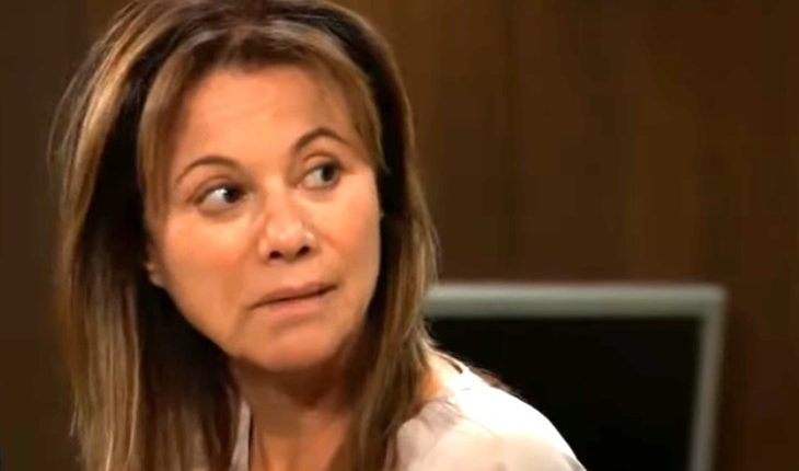 General Hospital – Alexis Davis (Nancy Lee Grahn)