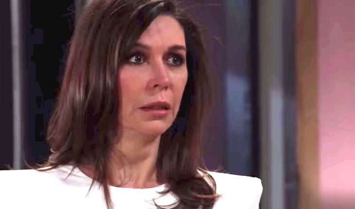 General Hospital – Anna Devane (Finola Hughes)