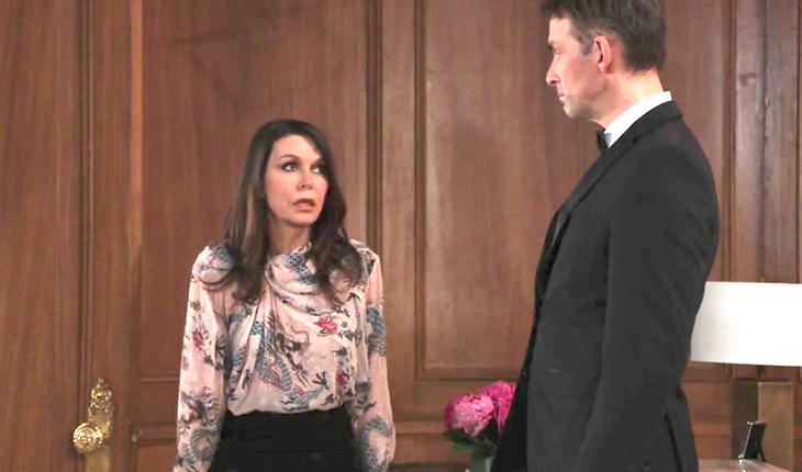 General Hospital – Anna Devane (Finola Hughes) Valentin Cassadine (James Patrick Stuart)