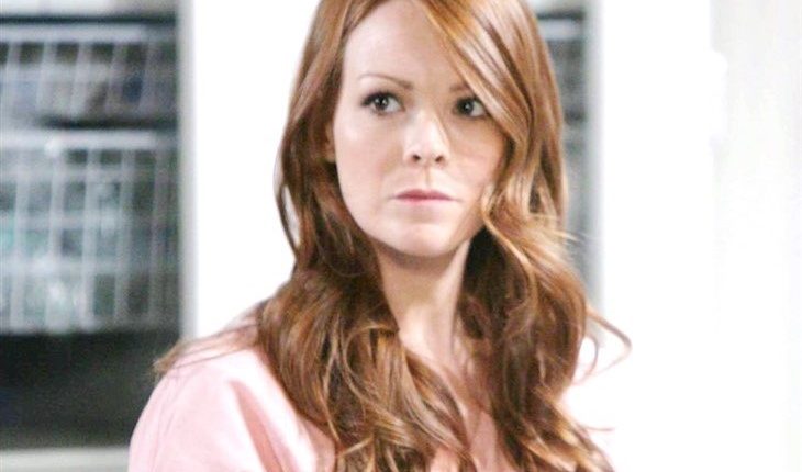 General Hospital – Ellie Trout (Emily Wilson)