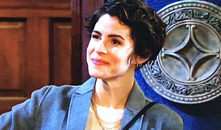 Sarah Horton – (Linsey Godfrey)