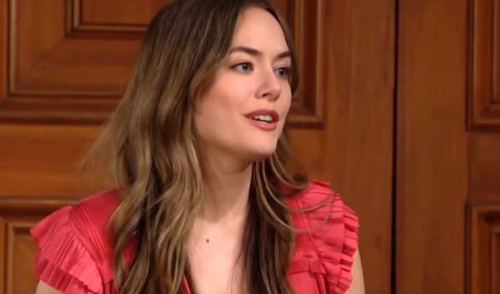 The Bold And The Beautiful – Hope Logan Spencer (Annika Noelle)