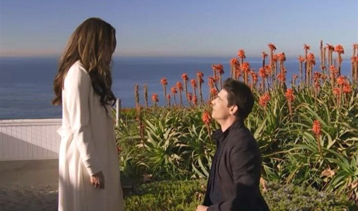 The Bold And The Beautirul – Steffy Forrester (Jacqueline MacInnes Wood) Finn (Tanner Novlan)