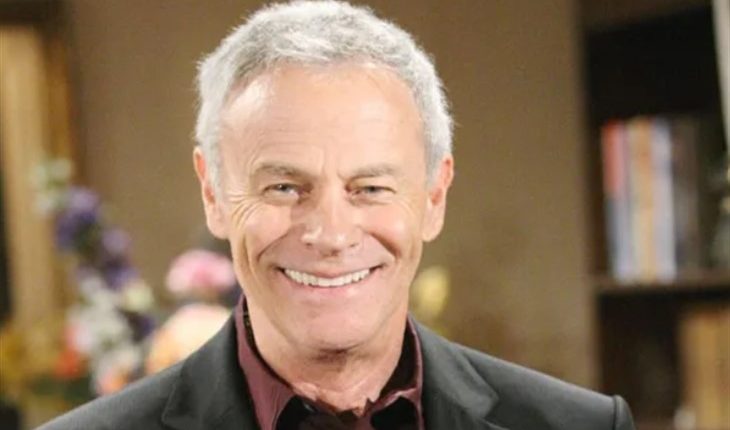 General Hospital – Robert Scorpio (Tristan Rogers)