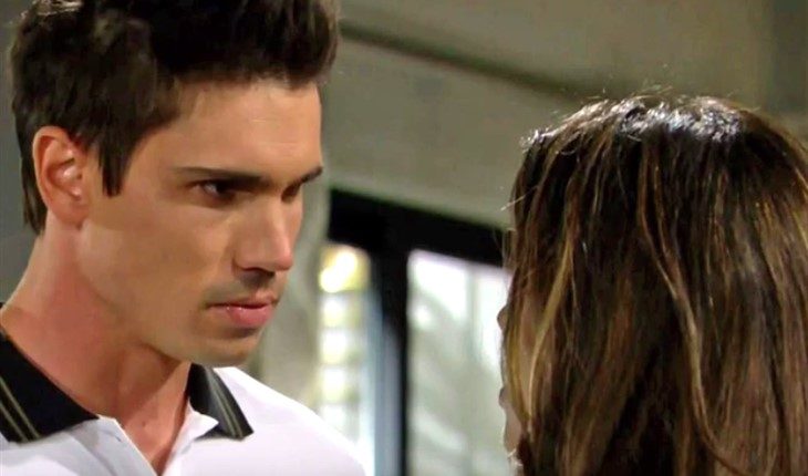 The Bold And The Beautiful – John Finnegan (Tanner Novlan) Steffy Forrester (Jacqueline MacInnes Wood)