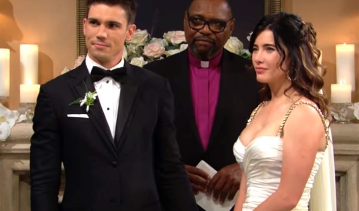 The Bold And The Beautiful – Steffy Forrester(Jacqueline MacInnes Wood)