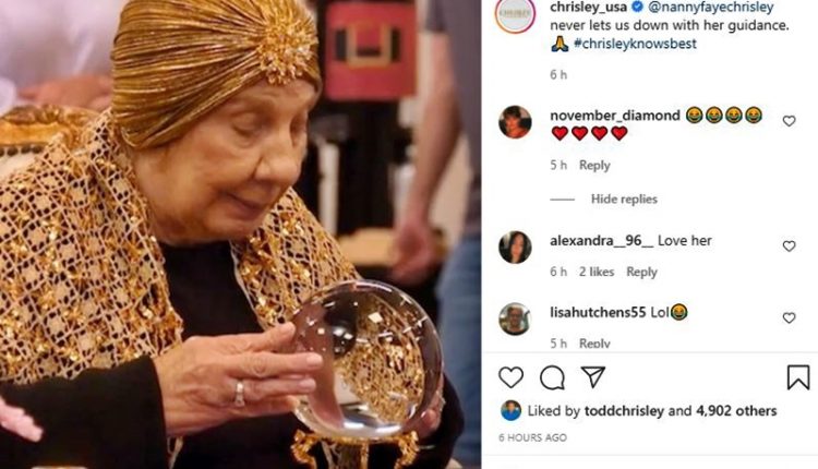 Chrisley Knows Best Fans Perplexed By Tarot Cards And Crytal Balls