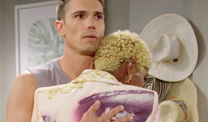 The Bold And The Beautiful – Paris Buckingham (Diamond White)