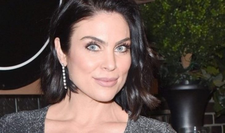 Days Of Our – Nadia Bjorlin