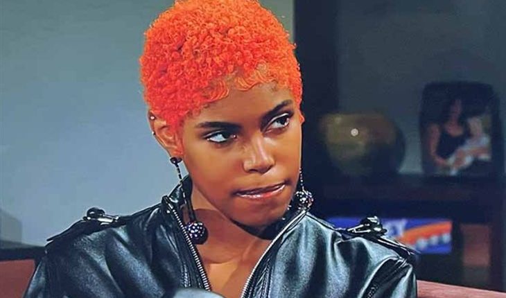 The Bold And The Beautiful – Paris Buckingham (Diamond White)
