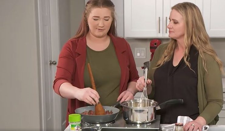 Sister Wives Christine Brown Shade Kody Cooking With Just Christine