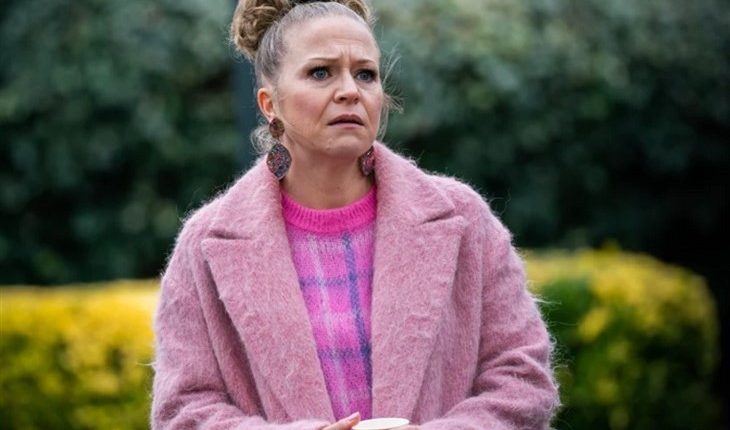 EastEnders – Linda Carter (Kellie Bright)