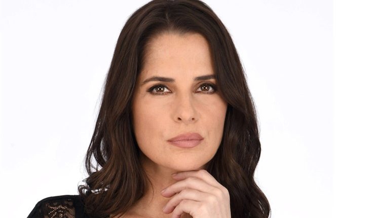 Kelly Monaco
