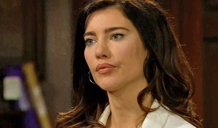 The Bol And The Beautiful – Steffy Forrester (Jacqueline MacInnes Wood).