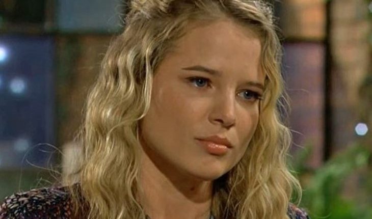 The Young And The Restless – Summer Newman-Abbott (Allison Lanier)