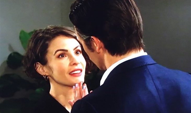 Days Of Our Lives – Xander Cook (Paul Telfer) and Sarah Horton (Linsey Godfrey)